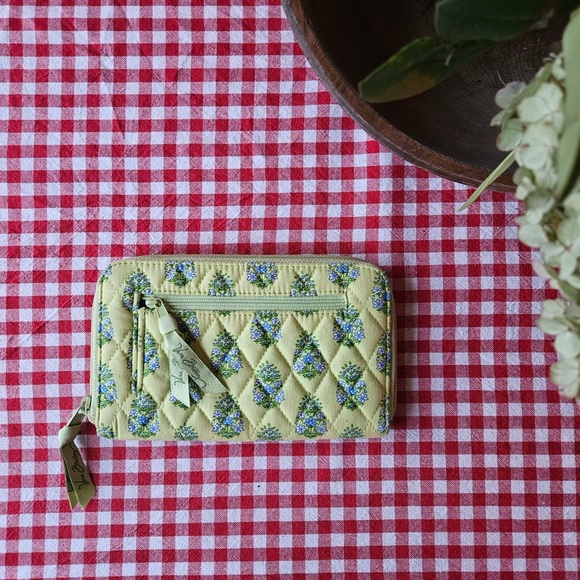 Vera Bradley Green and Blue Floral Quilted Wallet - Picture 2 of 6